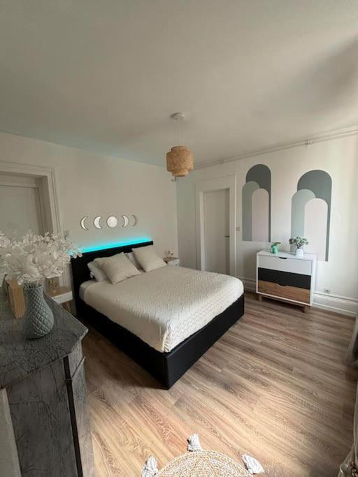 A&M Games And Spa Charleville-Mézières المظهر الخارجي الصورة