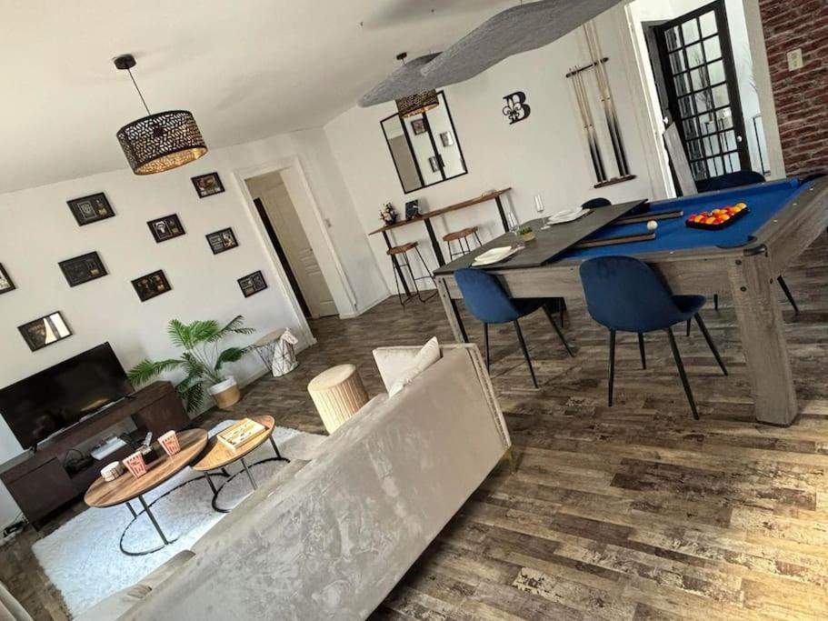 A&M Games And Spa Charleville-Mézières المظهر الخارجي الصورة